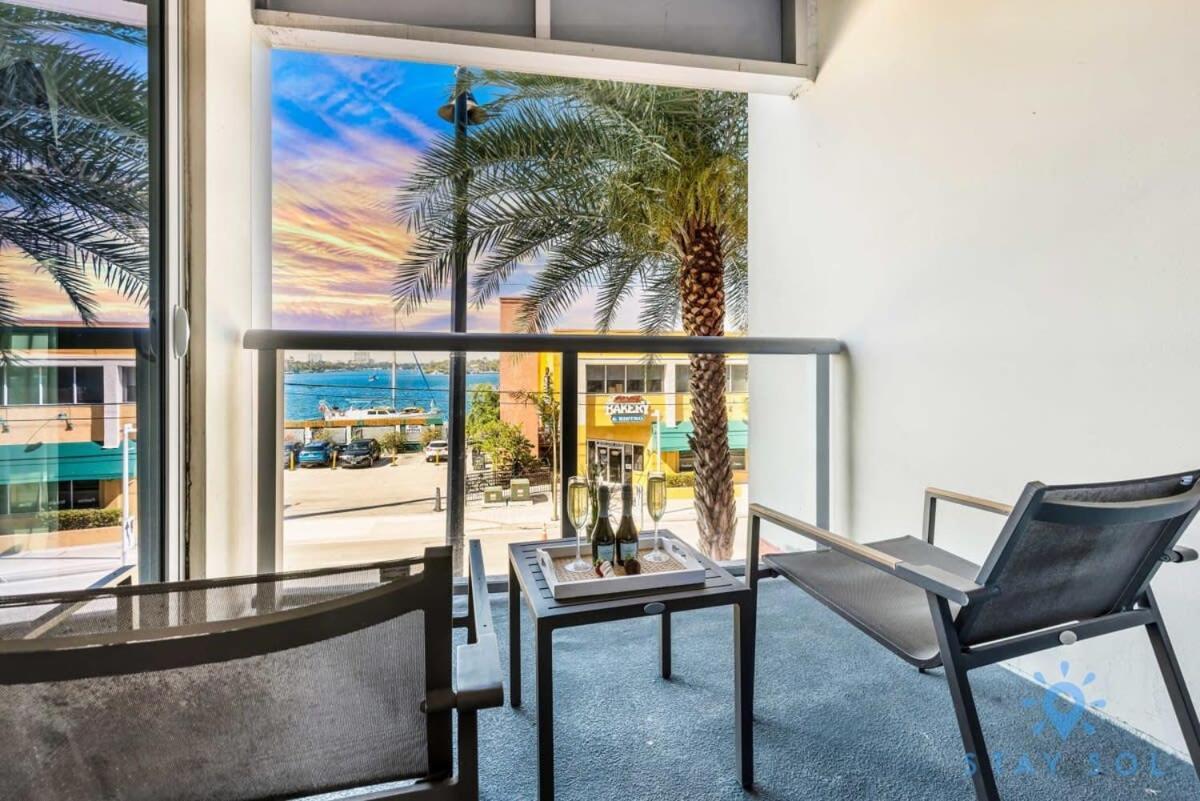 Apartment With Bay View Balcony - Pool - Up To 6 - Gym ハリウッド エクステリア 写真
