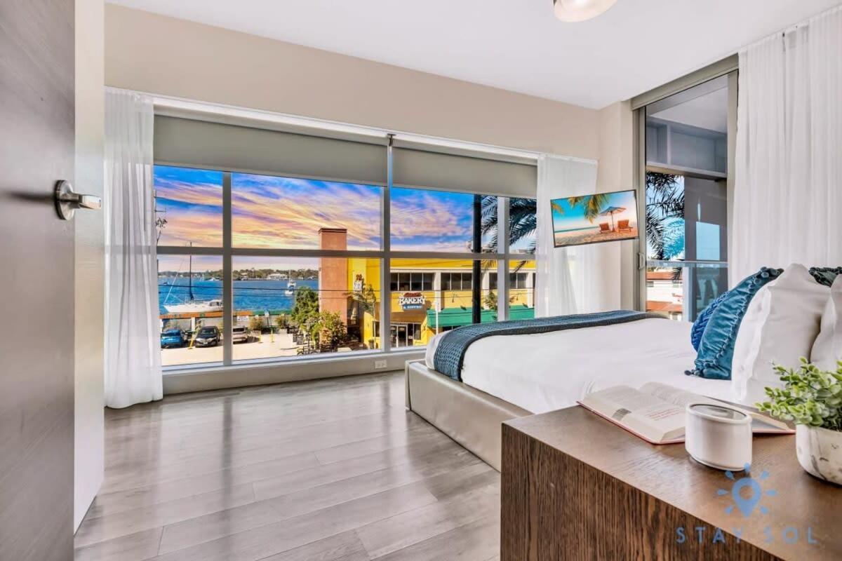 Apartment With Bay View Balcony - Pool - Up To 6 - Gym ハリウッド エクステリア 写真